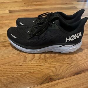 Men's Black and White Athletic Shoes size 15